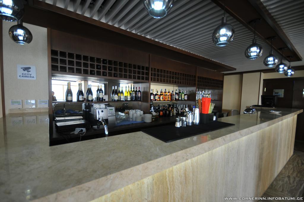 Hotel Corner Inn 바투미 외부 사진